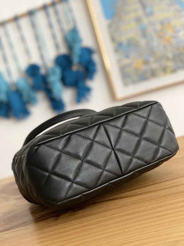 Handbag Chanel 3477 size 22*25*9* cm