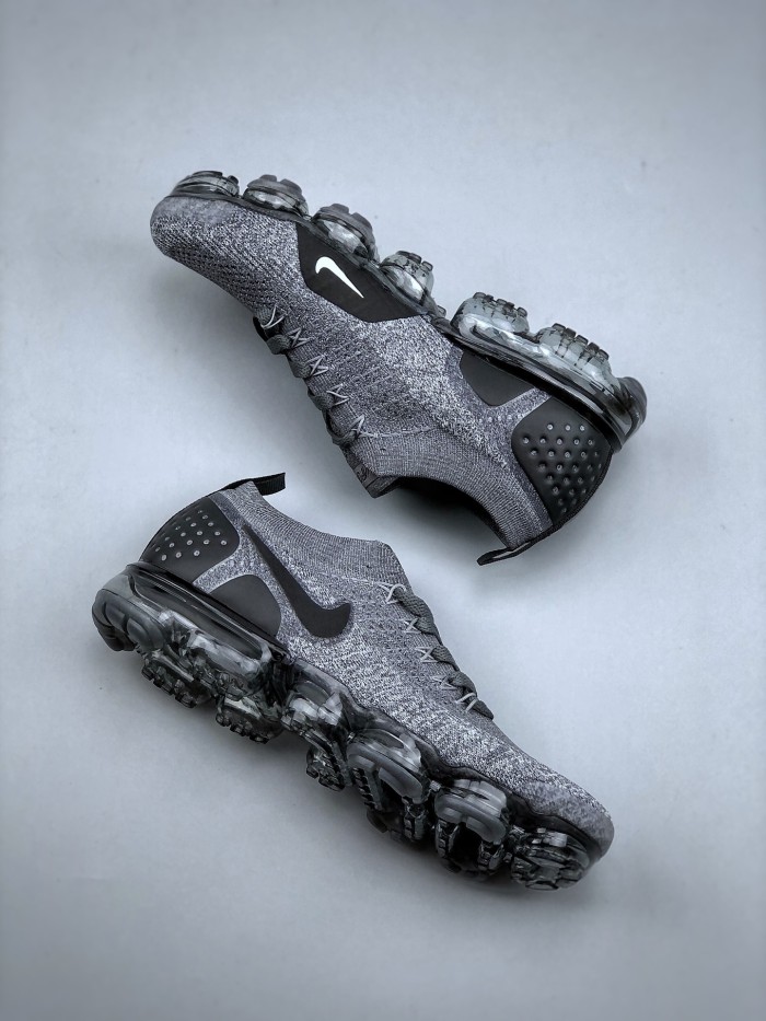 Nike Air VaporMax Flyknit 1.0 Sneaker 22