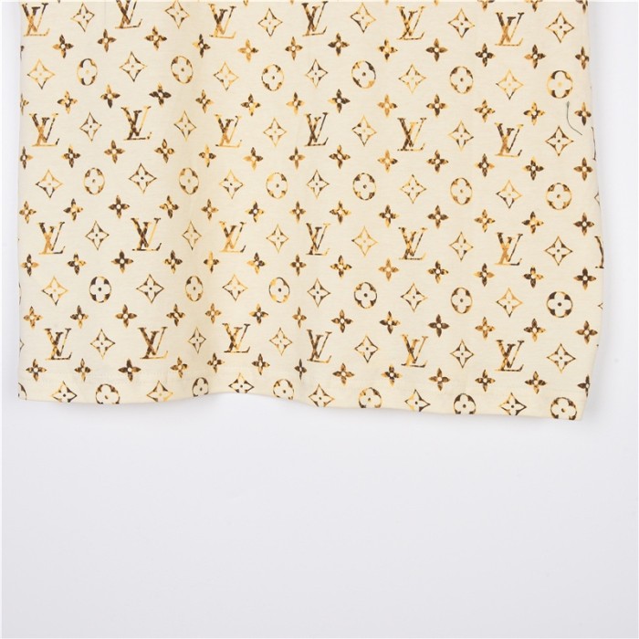 Clothes Louis Vuitton 411