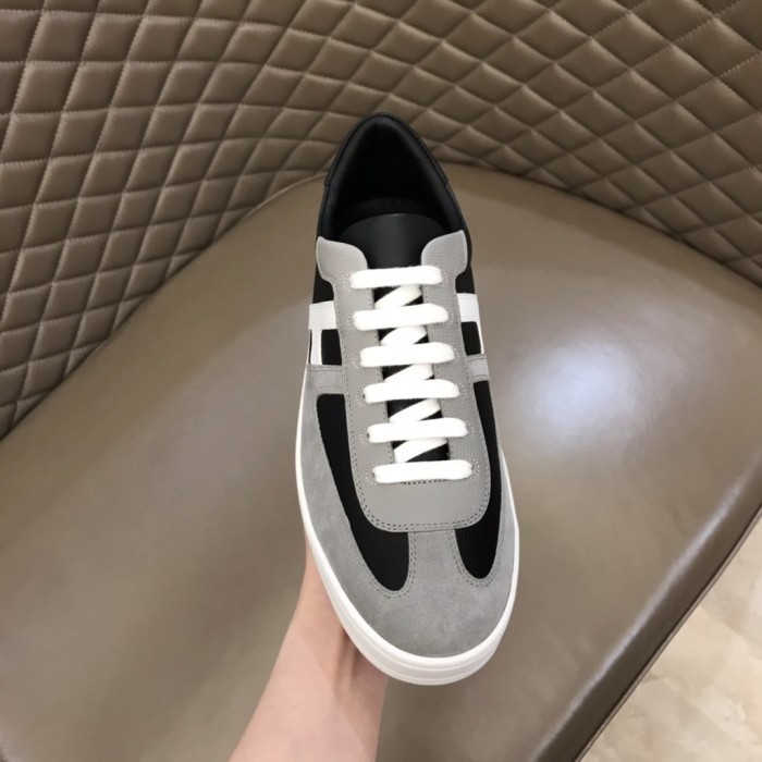Hermes Boomerang sneaker 5