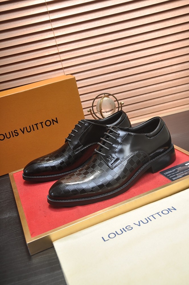 Louis Vuitton Leather Boots 44