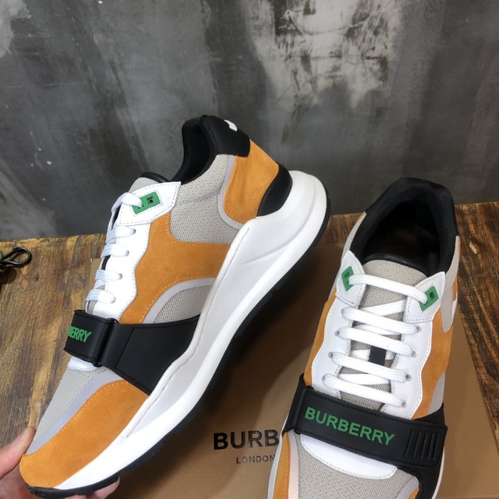 Burberry Vintage Sneaker 13