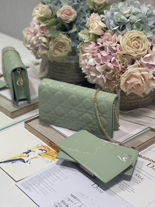 Handbag Dior 77035 size 21.5 x 11.5 x 3 cm