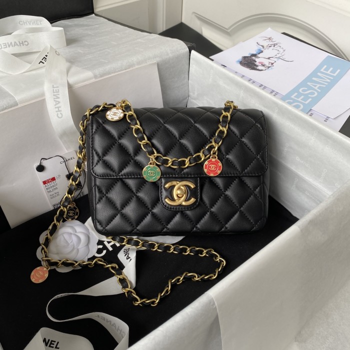 Handbag Chanel AS3737 size 14.5*19*6.5 cm
