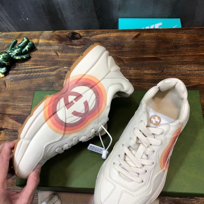 Gucci Rhyton sneaker 20