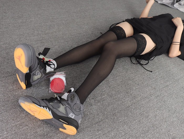 Jordan 5 Retro Off-White Black