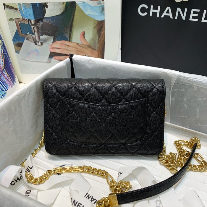 Handbag Chanel 81153 size 19 cm