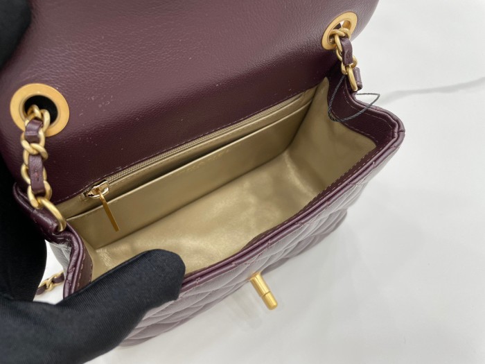 Handbag Chanel AS1786 size 18×13×7 cm