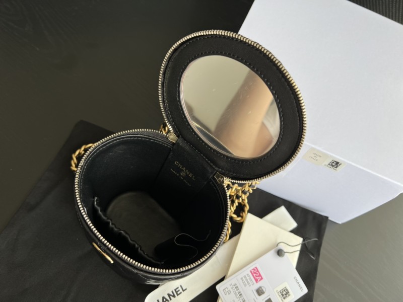 Handbag Chanel AP2873 size 10.5cmx11.5 cm