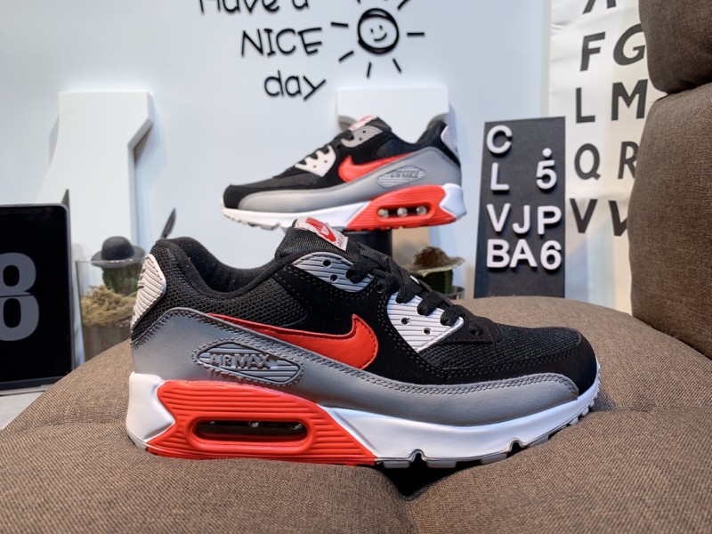 Nike Air Max 90 Sneaker 13