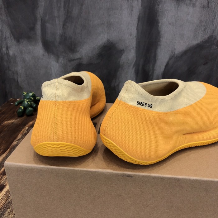 Adidas Yeezy Knit RNR Sulfur