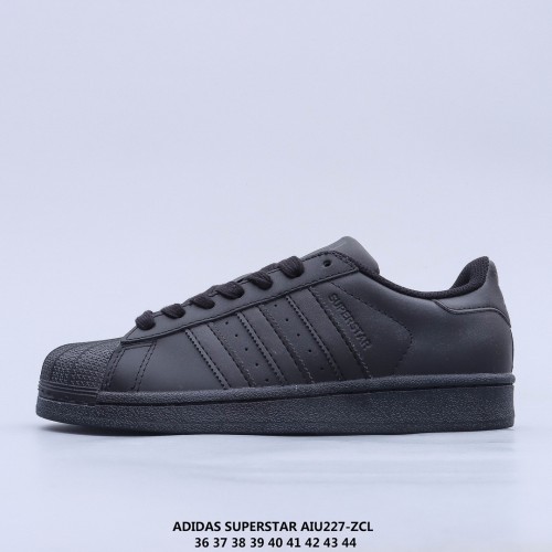 adidas Superstar Triple Black