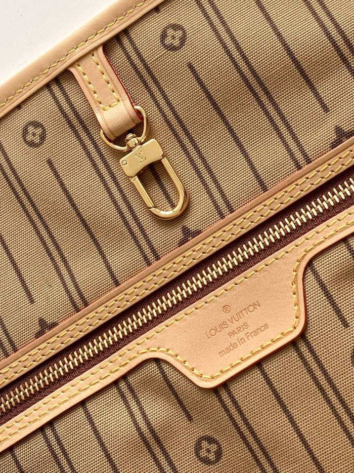 Handbag Louis Vuitton M40353 size 52.0 × 30.0 × 20.0 cm