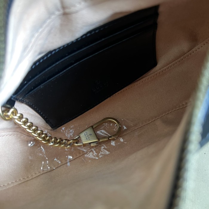 Handbag Gucci 699514 size 21x11x5 cm