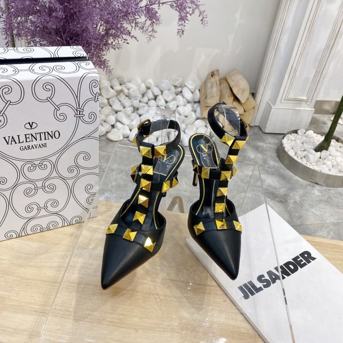 VALENTINO GARAVANI ROMAN STUD WOMEN 12