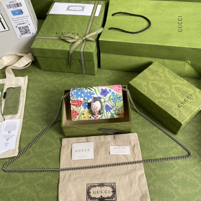 Handbag Gucci 476432 size 16.5*10*4.5 cm