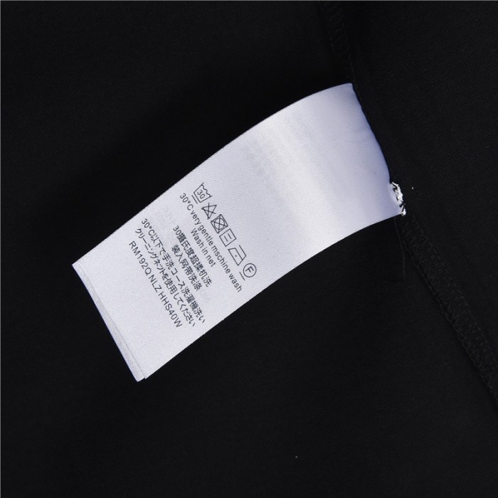 Clothes Louis Vuitton 391