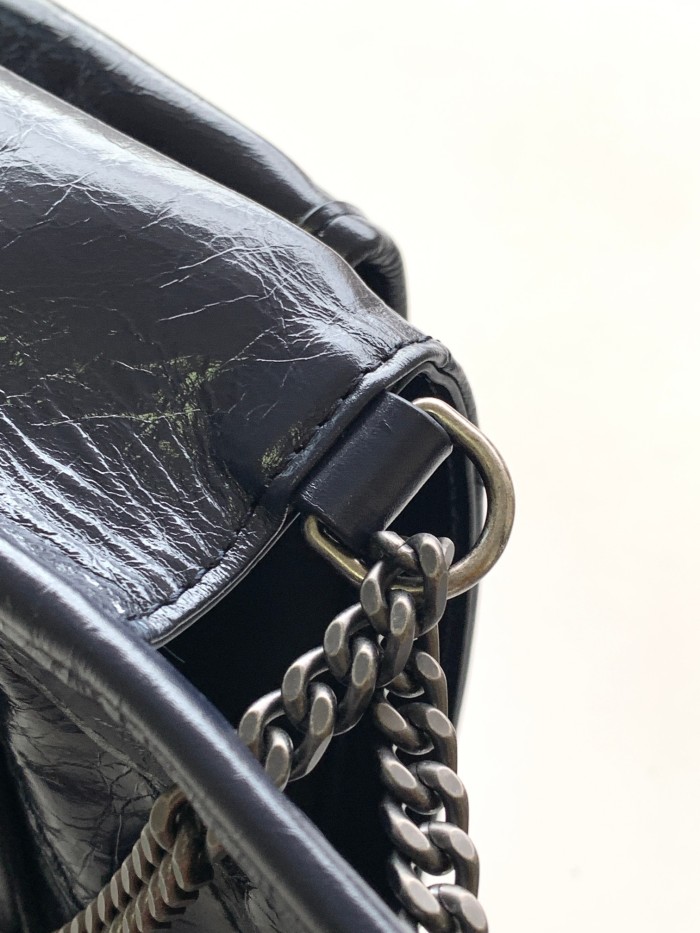 Handbags SAINT LAURENT 533037 size 22X16.5X7.5 CM