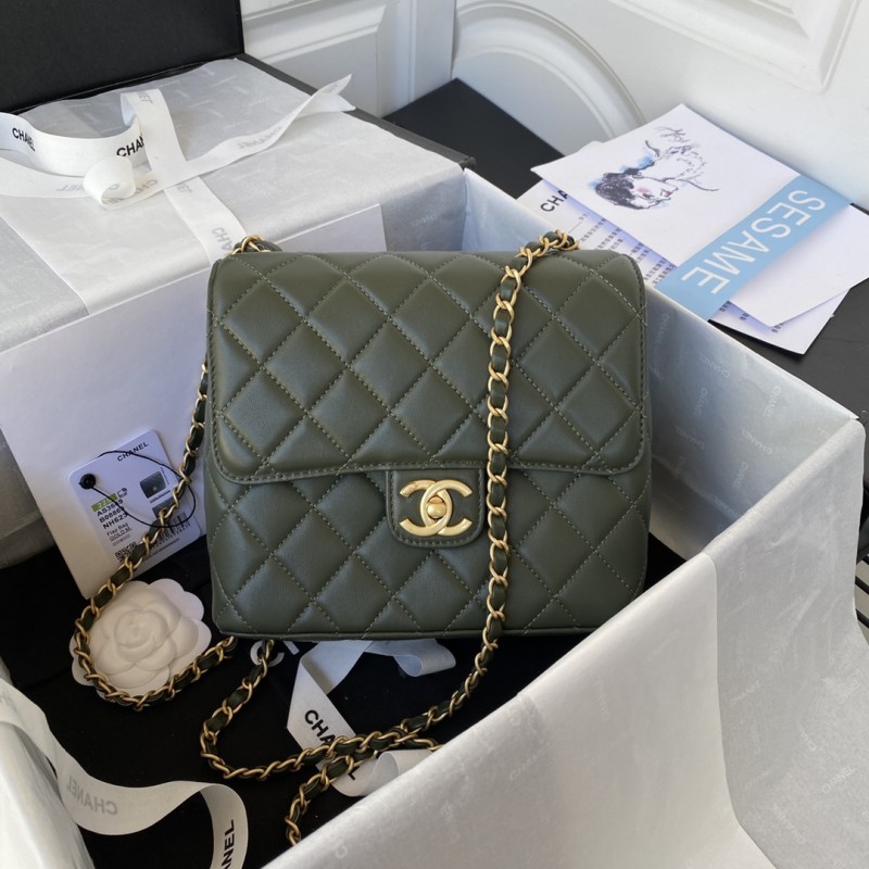 Handbag Chanel AS3649 size 18X19.5X9.5 cm