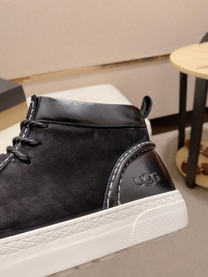 UGG Sneaker 48