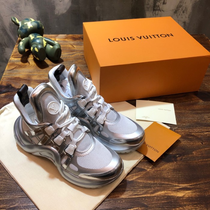 Louis Vuitton Archlight 25
