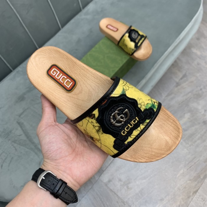 Gucci Slippers 54