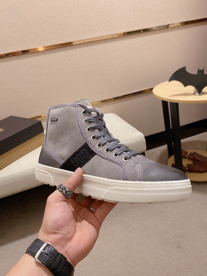 UGG Sneaker 52