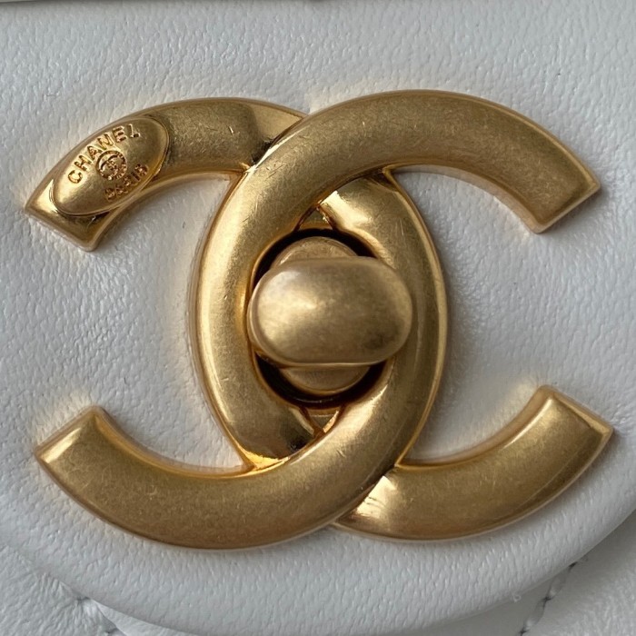 Handbag Chanel AS2855 size 19x13x6 cm