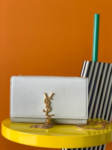 Handbags SAINT LAURENT 377829 size 24x14.5x5.5 cm