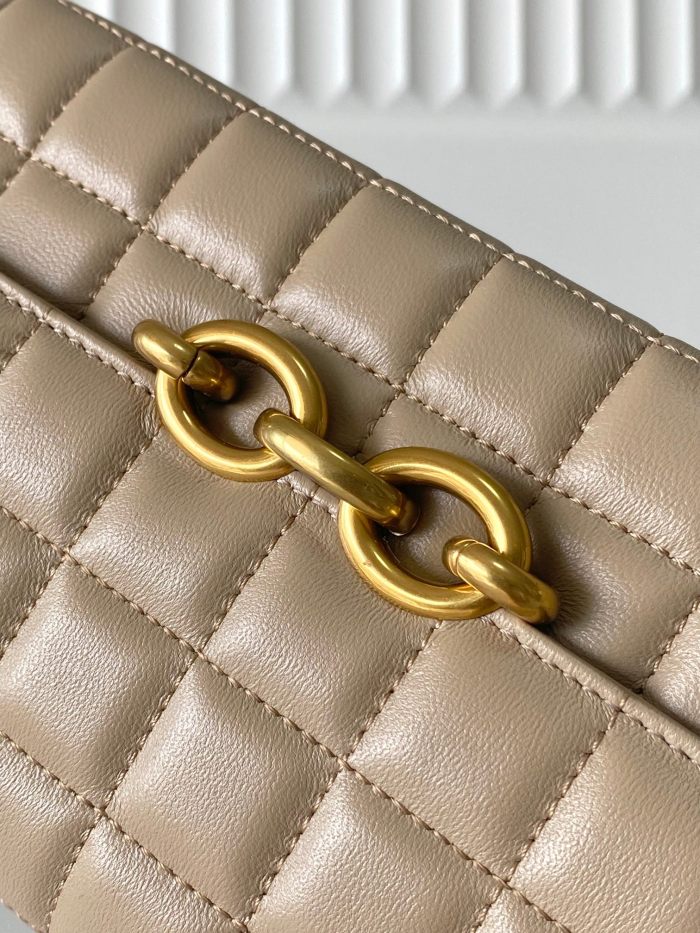 Handbags SAINT LAURENT 738109 size 19×11×4 cm