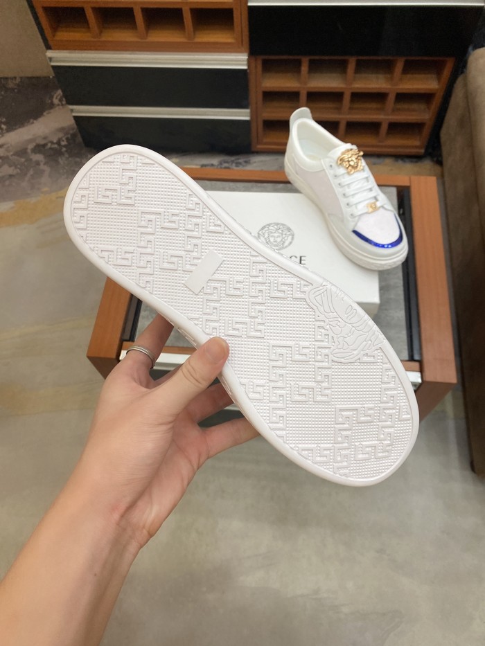 Versace Greca Sneaker 12