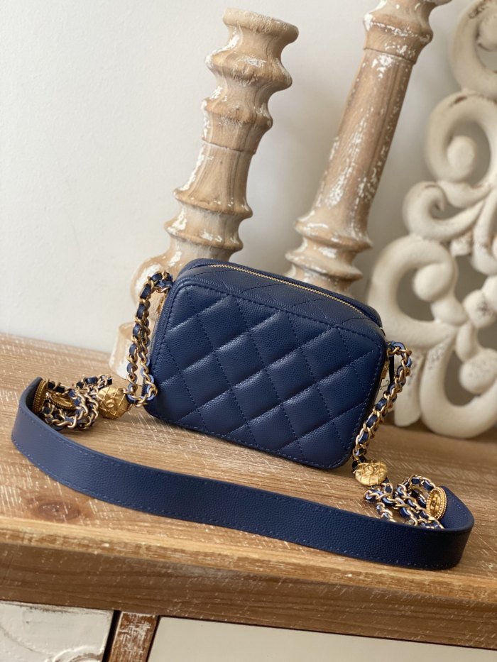 Handbag Chanel 2858 size 14x10x7 cm