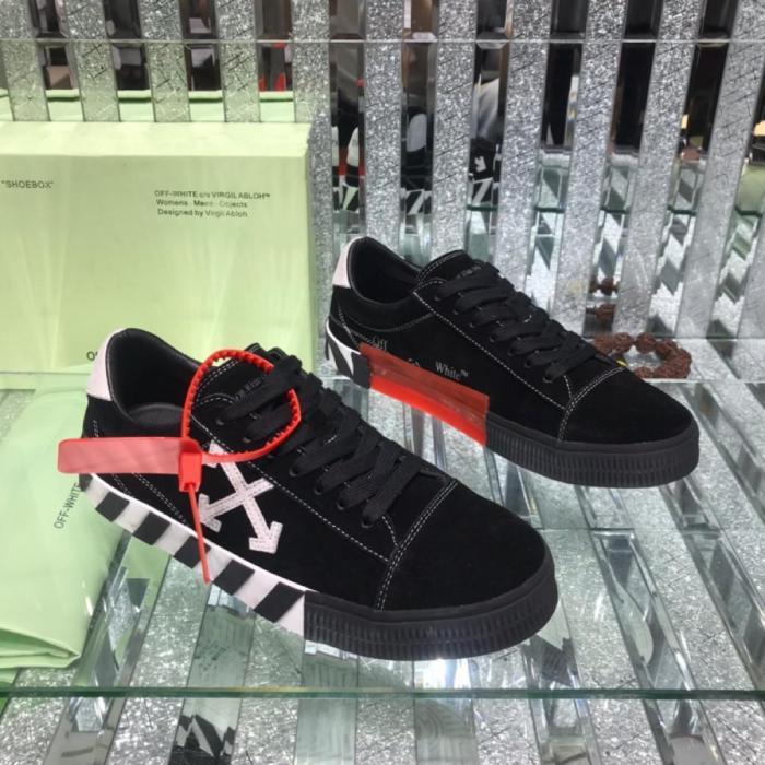 Off-White Low Vulc Black White (W)