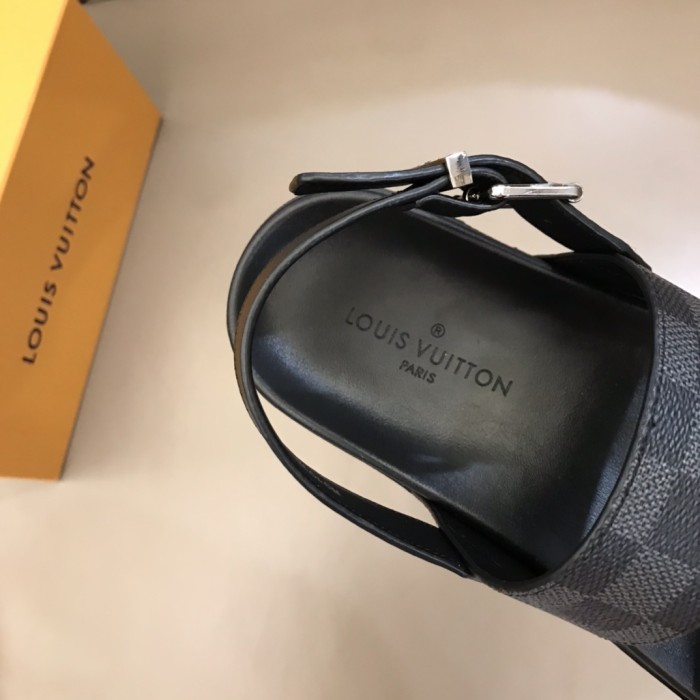 Louis Vuitton Slipper 62