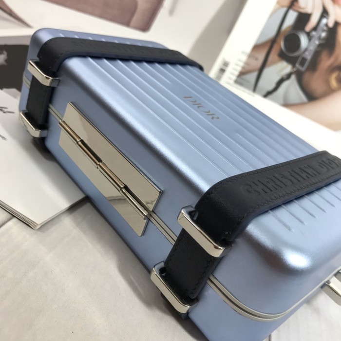 Handbag Dior size 13*20*6.5 CM