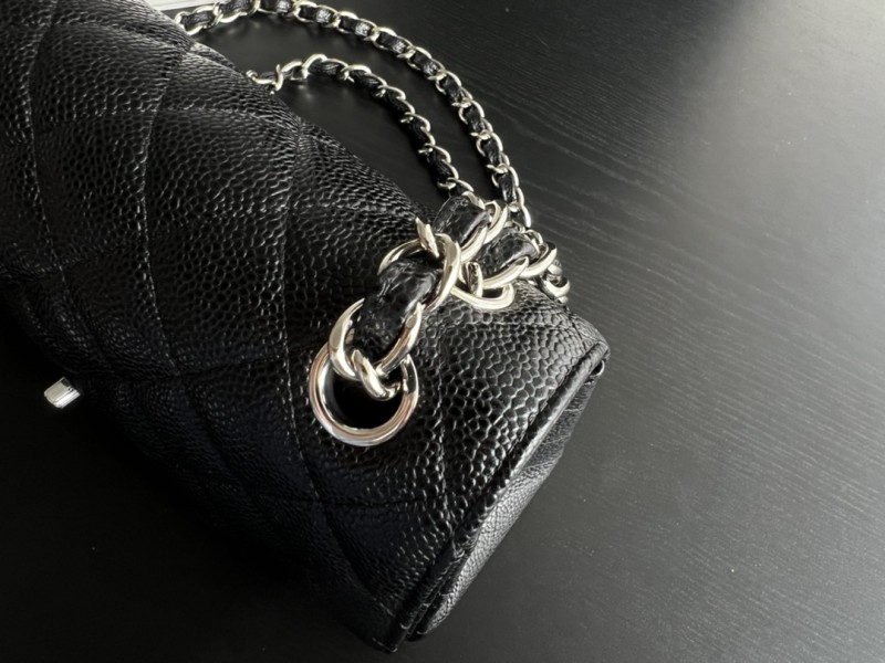 Handbag Chanel size 28 cm