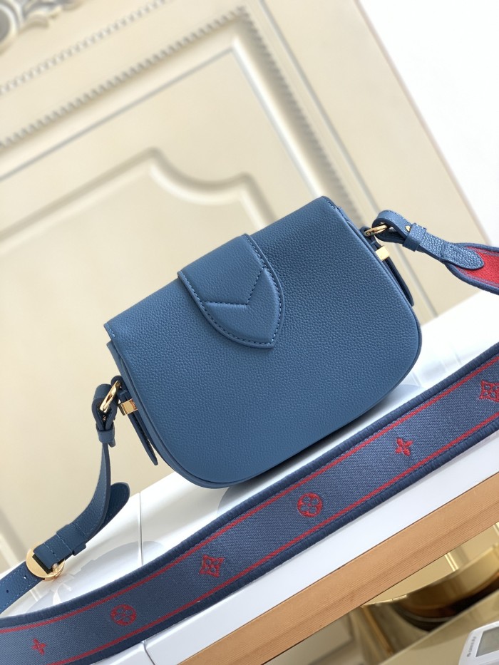 Handbag Louis Vuitton M58964 size 21 x 15 x 6.5 cm