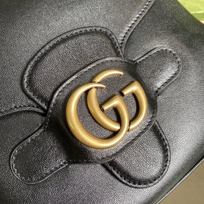 Handbag Gucci 648934 size 23.5*17.5*5 cm