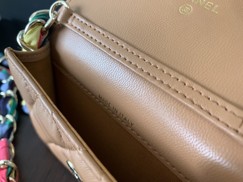 Handbag Chanel 2054 size 12cmx9 cm