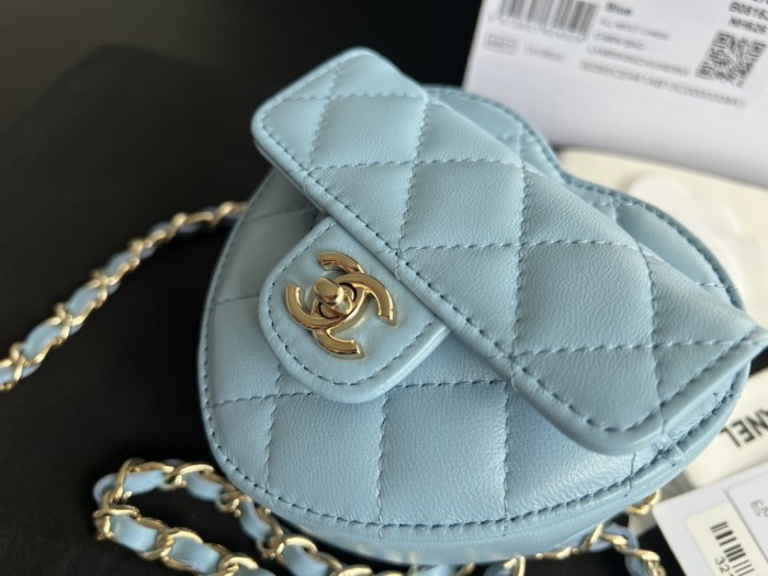 Handbag Chanel size 11 cm