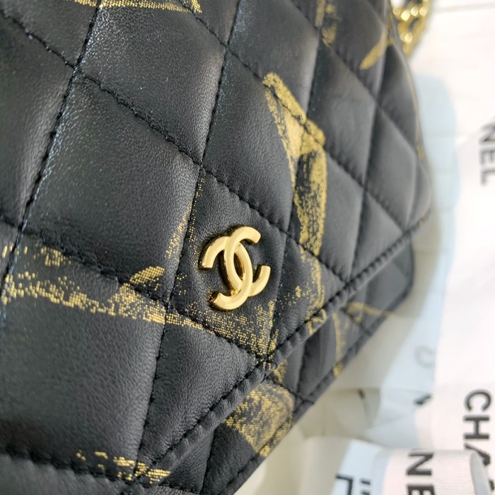 Handbag Chanel 33814 size 19 cm