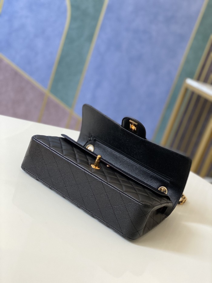 Handbag Chanel 112 size 26 cm