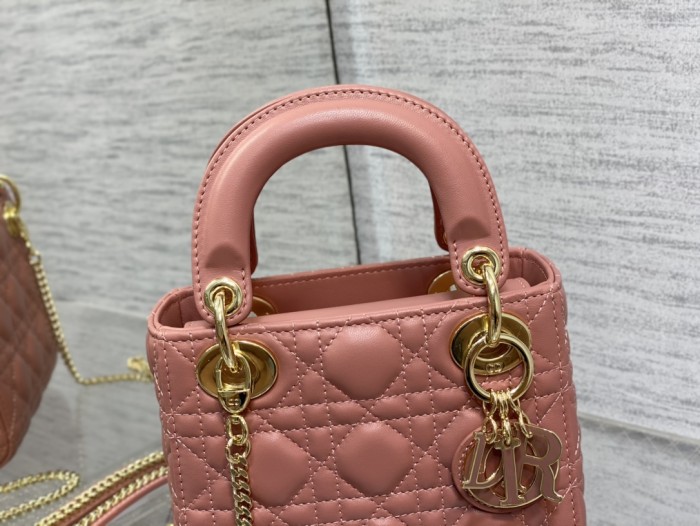 Handbag Dior size 17 cm