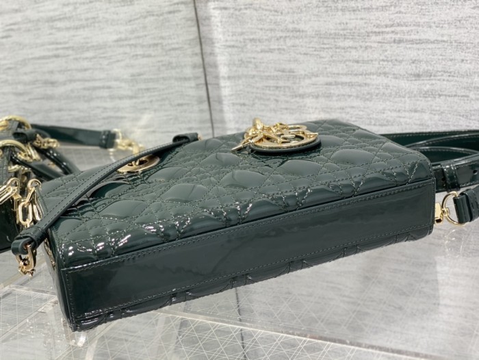 Handbag Dior size 26*6*14 cm