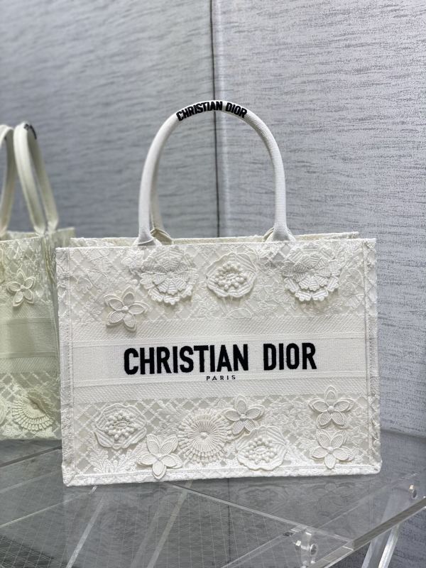 Handbag Dior size 36*18*28 cm