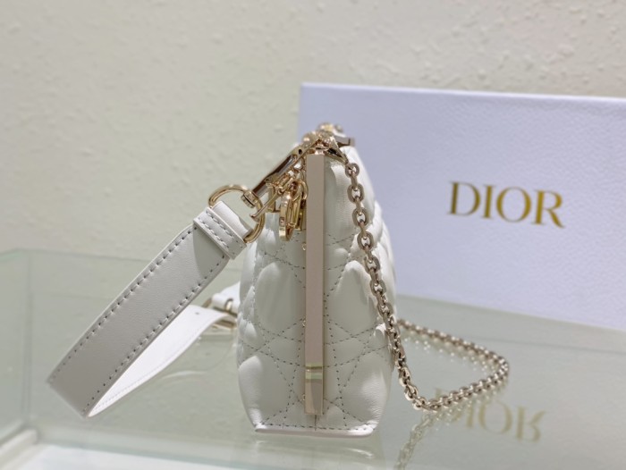 Handbag Dior 9273 size 27 x 12 x 5 cm