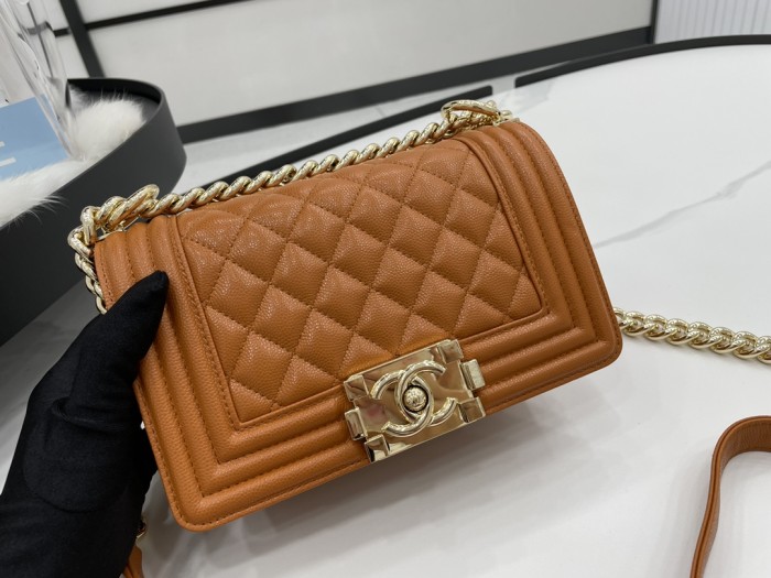 Handbag Chanel 67085 size 25 cm