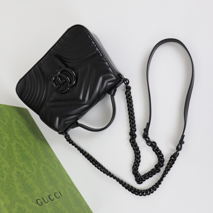 Handbag Gucci 702563 size 21x15.5x8 cm