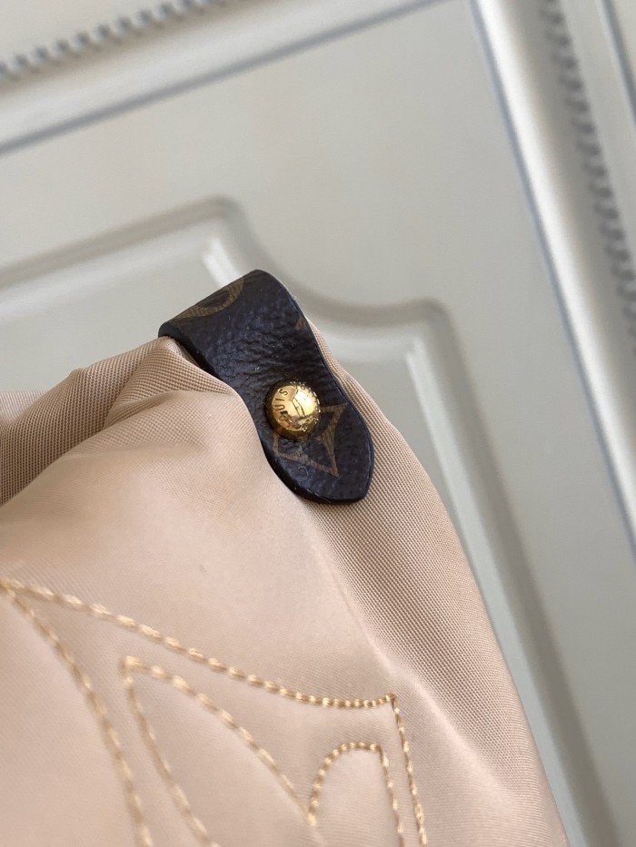 Handbag Louis Vuitton M59007 size 41 x 34 x 19 cm