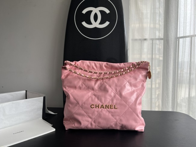 Handbag Chanel size 39cmx42cmx8 cm